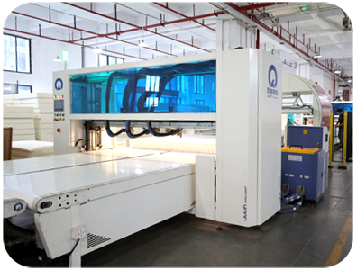 Julin automatic mattress spraying lin